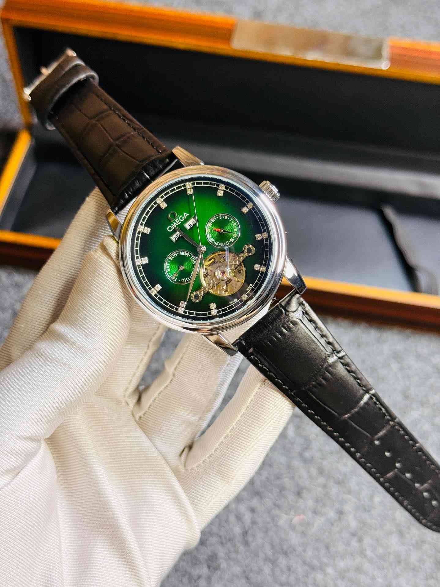 OMEGA Seamaster Aqua Terra Annual Calendar Tourbillon